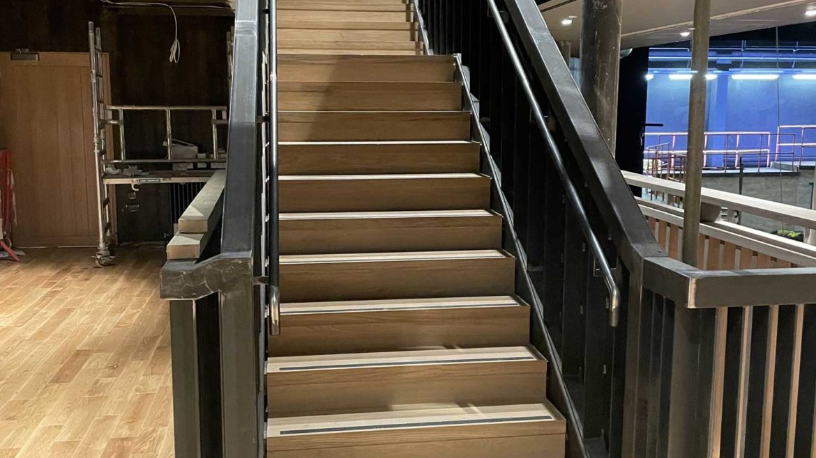 Contemporary vs. Classic Metal Staircases: How to Choose the Right Style